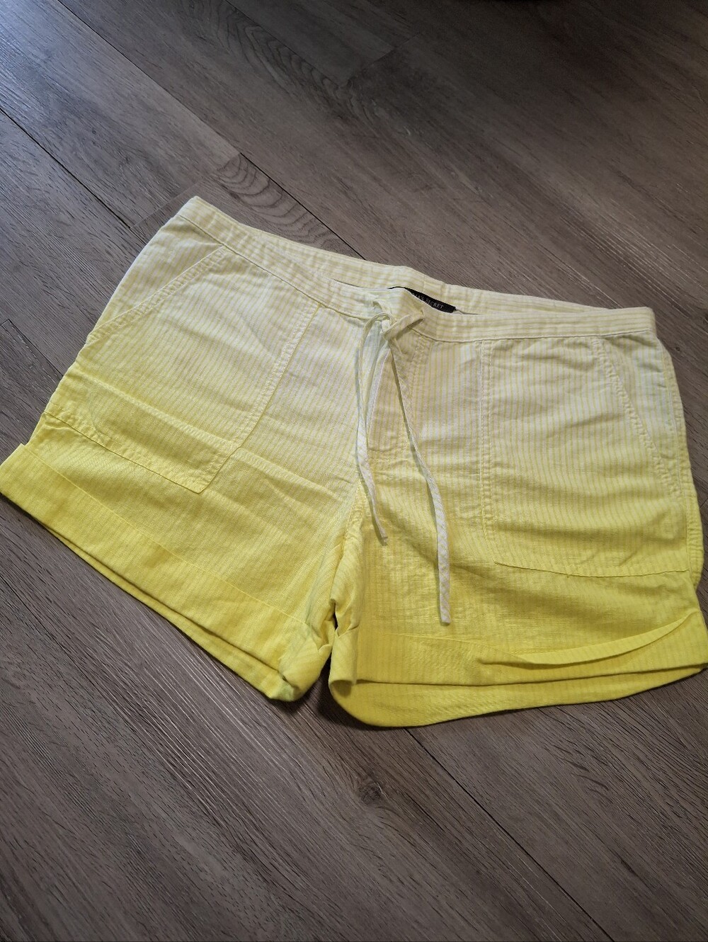 Like New Victoria Secret Shorts Size 4